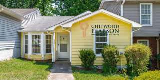 Updated 2BR Townhome Near Clayton State with Fenced Yard Gallery 1