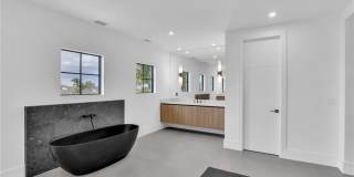 112 Seaway Court Gallery 27