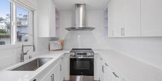 Ocean Edge Laguna Beach Gallery 113