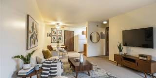 Spruce Pointe Gallery 1