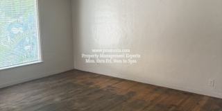 44 E. Alder Street Gallery 11