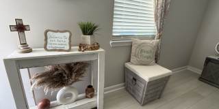 517 Palm Avenue Gallery 9