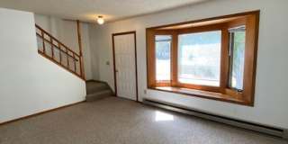 3 Bedroom 2 1/2 Bathroom Townhouse- CLOSE TO MSU- Gallery 11