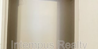 633 White St Gallery 20