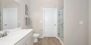1001 Tyvola Gallery 19