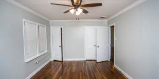 2819 26th Street Gallery 36