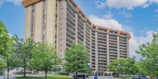 20926 VALLEY FORGE Circle unit: 926 Gallery 1