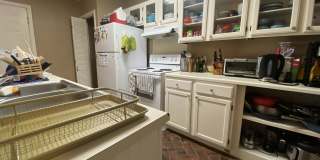1332 Eastgate Drive - 1 Gallery 6