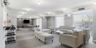 200 N PICKETT Gallery 28