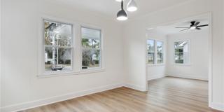 1527 NE 36th Street NE 1527 NE 36th Street NE Gallery 12