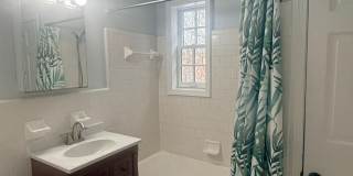 1814 West Abingdon Drive Gallery 8