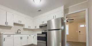 1537 N Avalon triplex Gallery 1