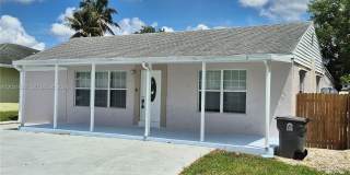 5653 Coconut Rd Gallery 1