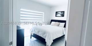 Emerald Plaza Gallery 21
