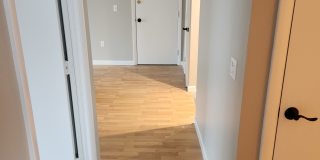 19 Maple Street Gallery 5