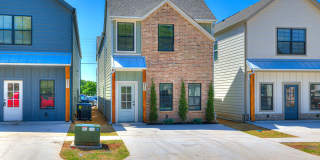 Brand New Duplexes Downtown Edmond Gallery 3