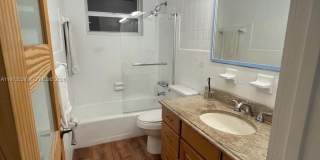 1698 Jefferson Ave Gallery 14