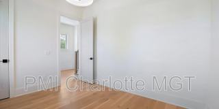 428 Dover Ave Gallery 29