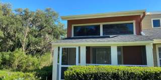 2/2 Town-home located within Park Lake Condominiums 2/2 Town-home located within Park Lake Condominiums Gallery 1