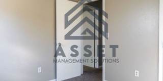 Charming 5 Bedroom Home Available for Lease or Rent to Own! Gallery 25