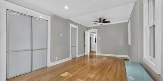 7122 Nashville Avenue Gallery 20