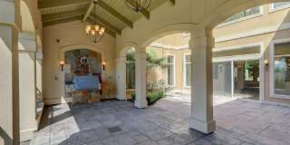 Stunning Mediterranean Oasis Minutes from Downtown Bellevue w/Lake Views! Gallery 28