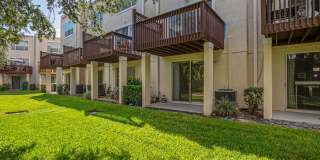 3 Bed 2, Full Bath, 2 Half Bath, 1 Car Garage Townhome near MacDill AFB Gallery 30