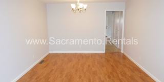 Wonderful Sierra Oaks 3bd/2ba Duplex with 2 Car Garage Gallery 8