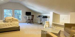 704 Timber Lane Gallery 21