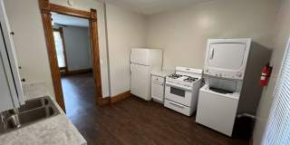 700 W Powers St Gallery 6