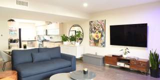 OCEAN VIEWS - 2BD/2.5BA Condo in the Heart of Oceanside Gallery 3