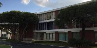 10210 Collins Ave Gallery 19