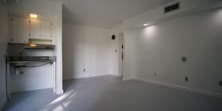 Studio in Grenelefe now available! Gallery 6
