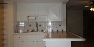 Lovely 4 Bedrooms / 2 Bathrooms / 2-Car Garage Gallery 7
