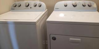 Room in 4 Bedroom Home at Whitby Moore St Gallery 1