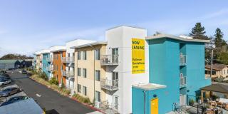 Pullman Modern Urban Apartments Gallery 75