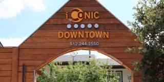 Oak Creek Gallery 19