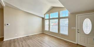 36 Maple Via Gallery 17