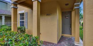 2057 SE Avon Park Dr Gallery 3
