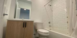 104 Howe Gallery 74