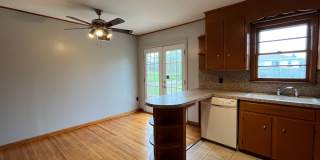 Three Bedroom Tulsa, 1 Bath Three Bedroom Tulsa, 1 Bath Gallery 5