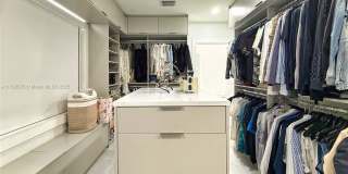 927 Southwest 18th Avenue Gallery 12