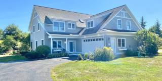 Furnished Townhouse in South Burlington – Available 10/1 SHORT TERM RENTAL Gallery 1