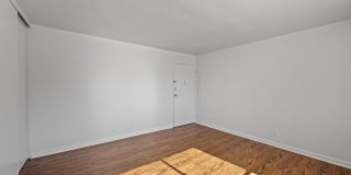 1522 Cedar Avenue Gallery 4