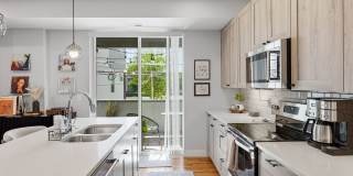 Modern Sloan’s Lake Townhome | Rooftop Deck, Hot Tub & Downtown Views Gallery 27