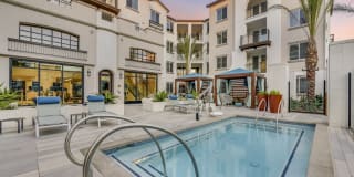 Sola at Pacific Highlands Ranch Gallery 10