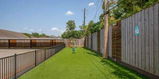 Dominion at Oak Forest Apartments Gallery 8