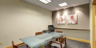 0bd/1ba Bellevue Condo Gallery 27