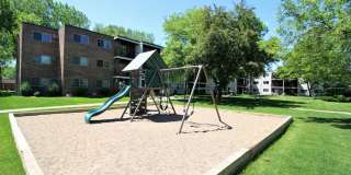 Eastgate Apartments Gallery 118
