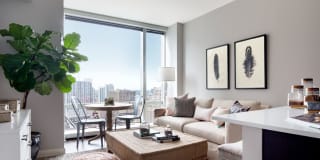 OneEleven Gallery 52